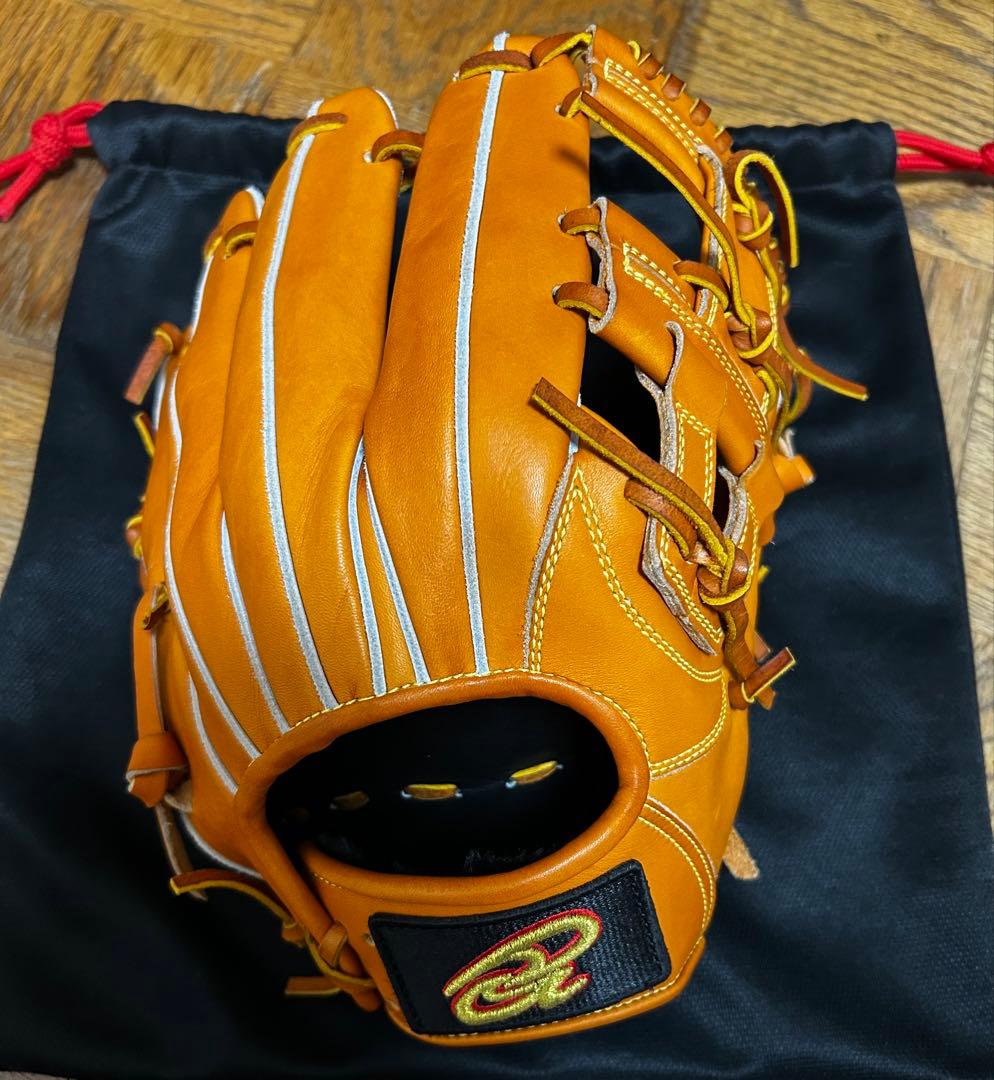 ドナイヤ 軟式グローブ