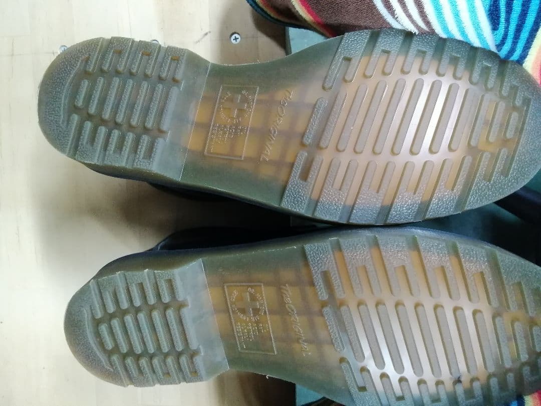 一度だけ使用 ドクターマーチン エイドリアン 美品 黒