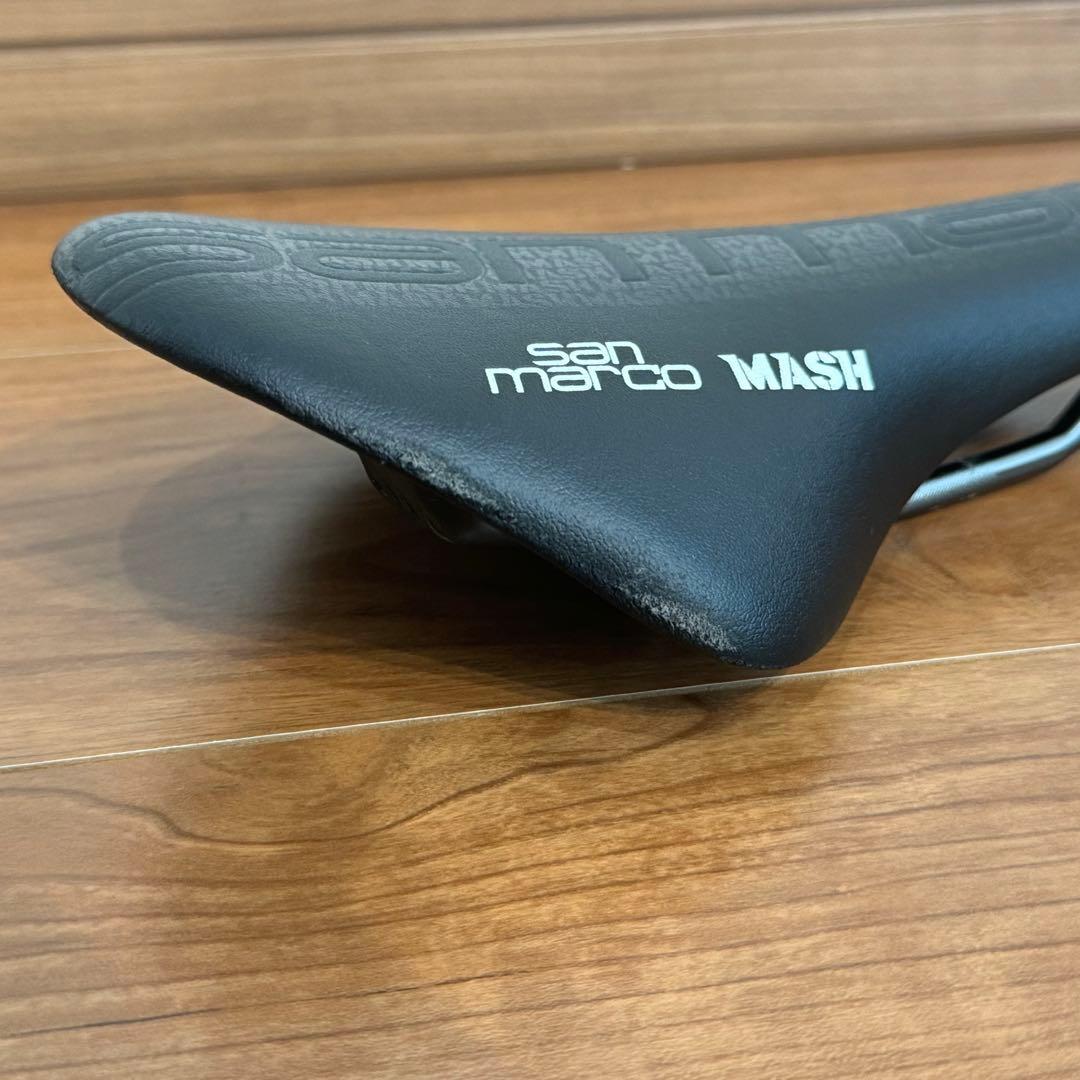 MASH × SELLE SAN MARCO サドル