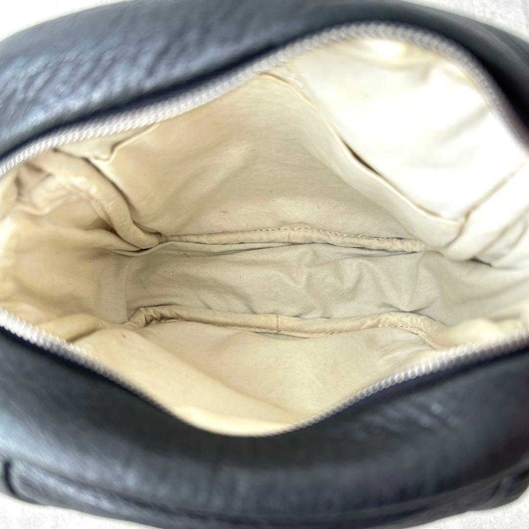 【美品】Aeta アエタ ディアレザー ショルダーポーチ DA05 ブラック 黒