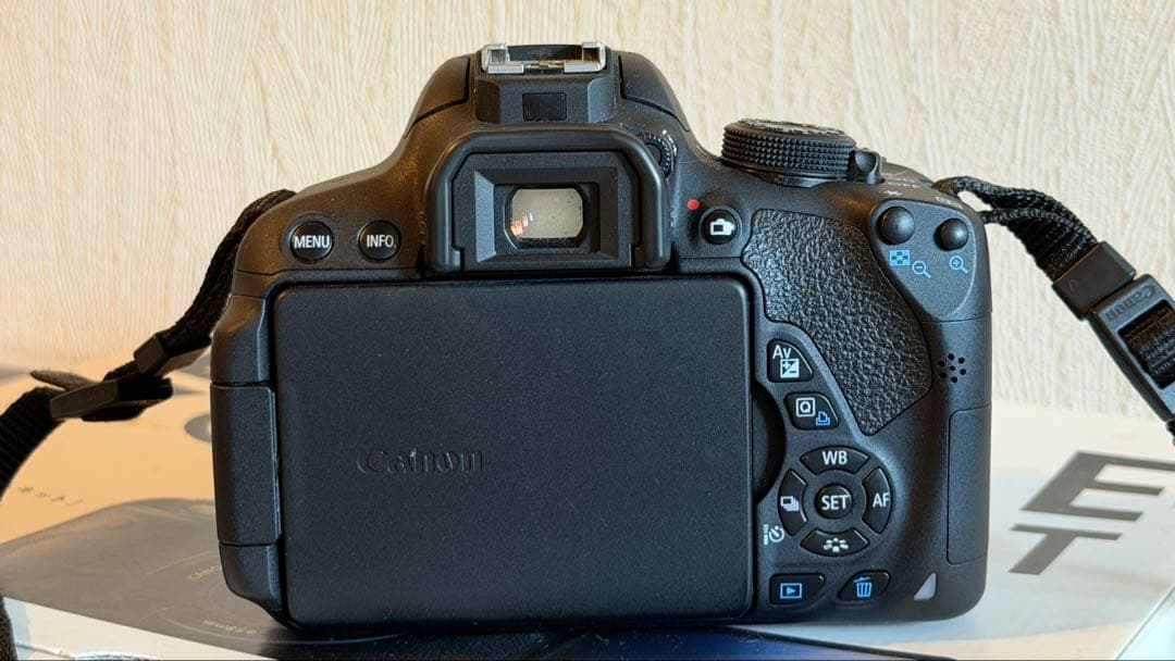 Canon EOS Kiss X7i ダブルズームキット 外部ステレオマイク付き