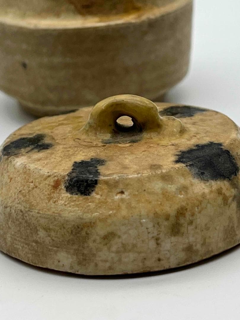 唐時代　青磁 相州窯 點彩 飛斑　香盒 粉盒 茶入　茶道具　唐物(F-84)