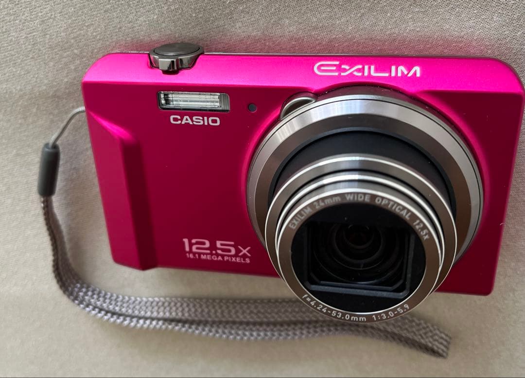 レトロ！コンパクトデジカメ　CASIO EXILIM EX-ZS150 ピンク