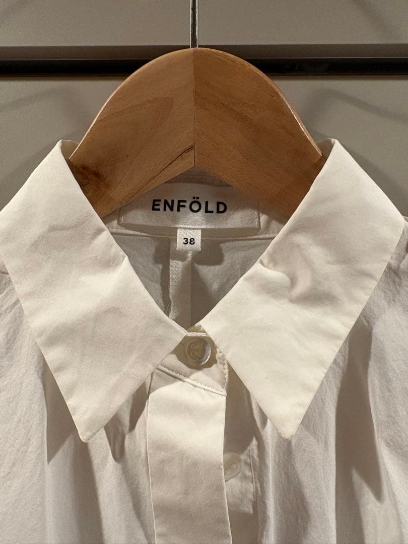 エンフォルド　ホワイト バルーンスリーブ シャツ