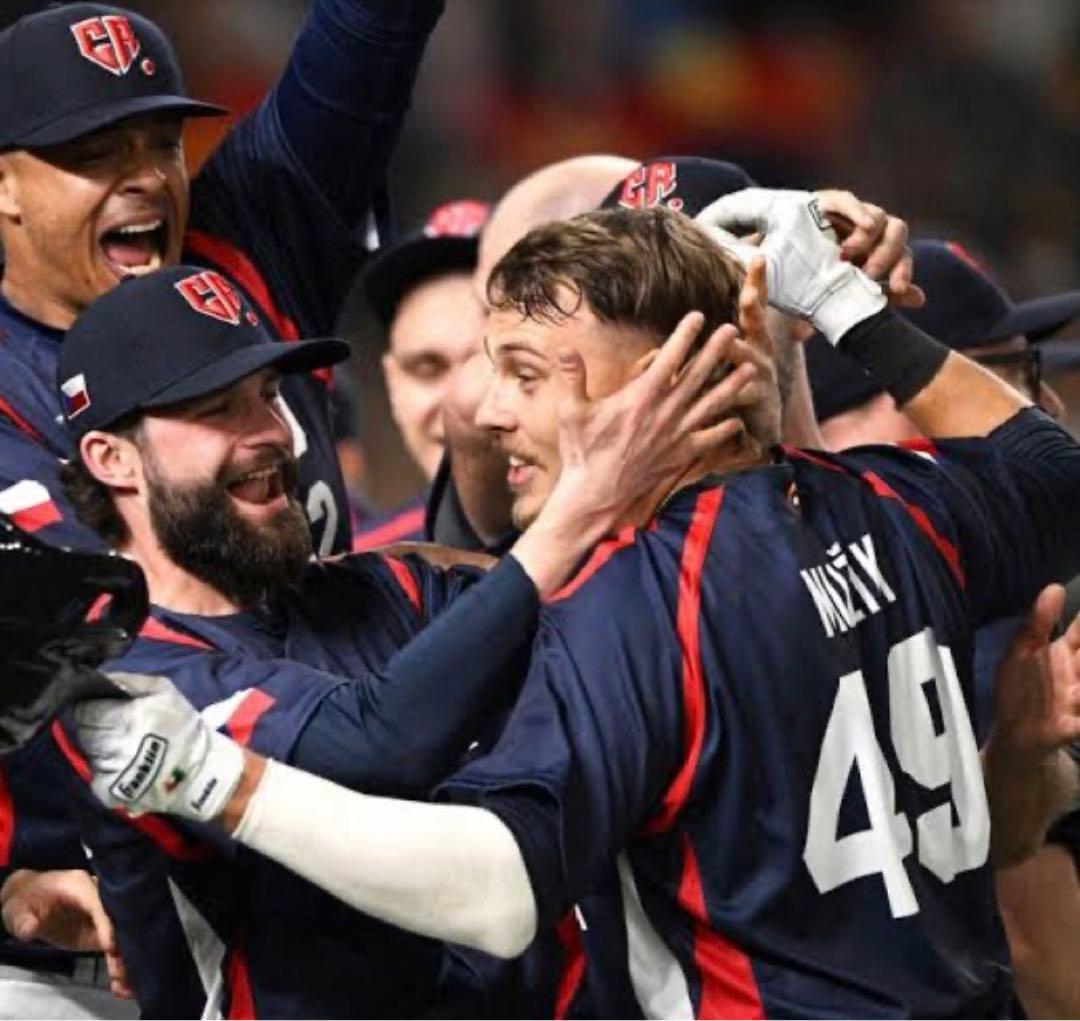 WBC チェコ代表❣️new era size 7 1/2 完全新品未使用✖️2個