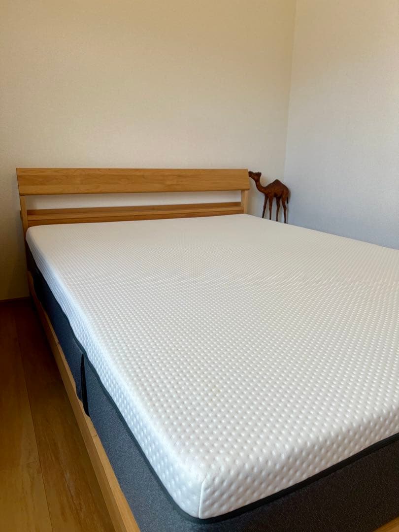 直接引き取りのみ　ダブルベッド&エマスリープダブルマットレスのセット　岡山・倉敷