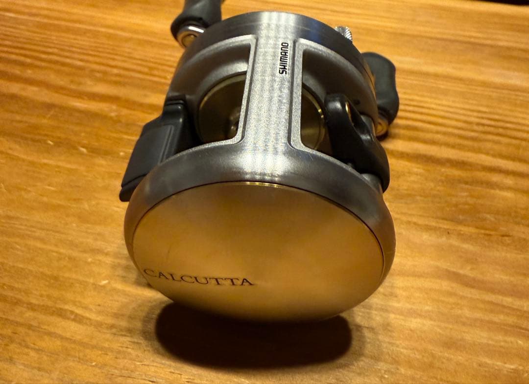 SHIMANO CALCUTTA 101 ベイトリール