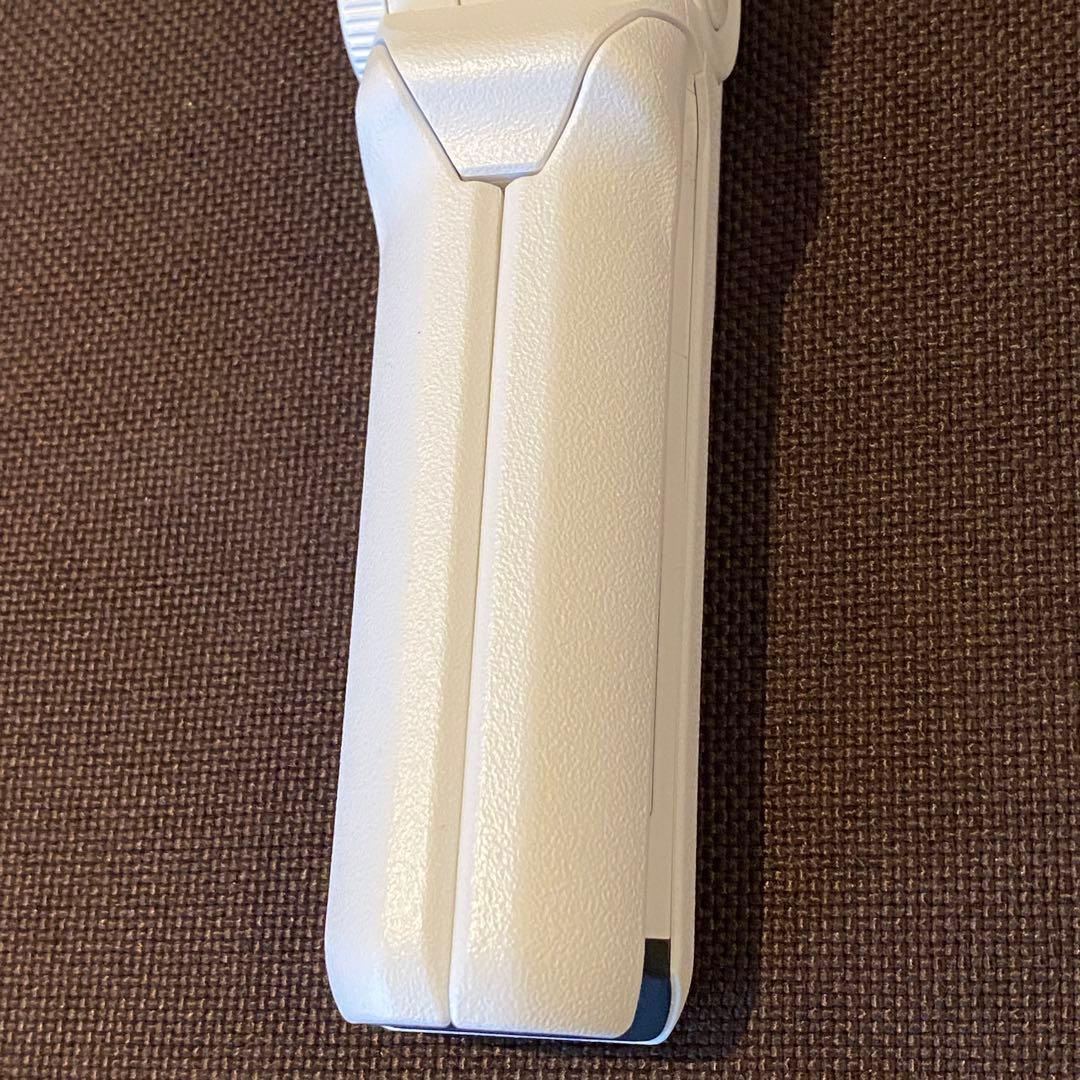 【新品同様】白好きの方へ SONY ZV-1 純正スタンド・映画風撮影レンズ付き