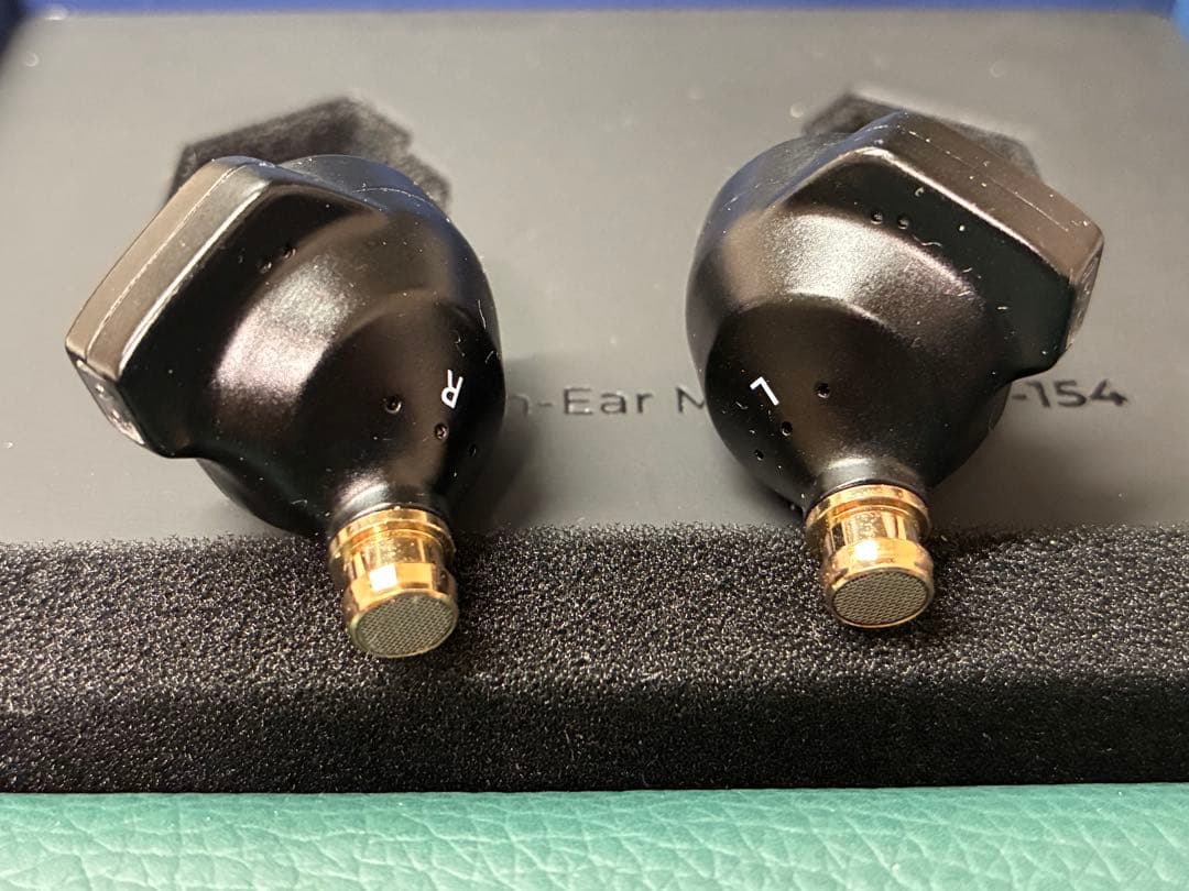 iBasso Audio 3T-154 ブラック