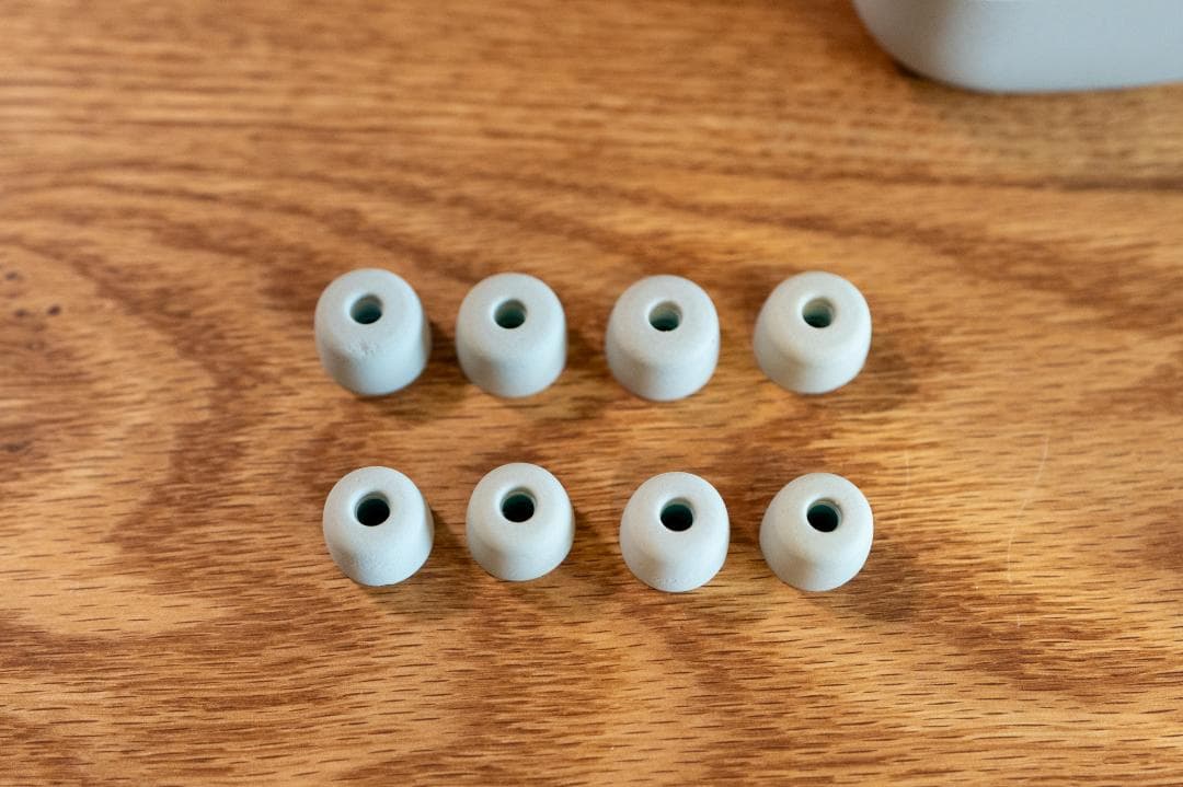 WF-1000XM4 プラチナシルバー 【イヤーピース M or L のみ】