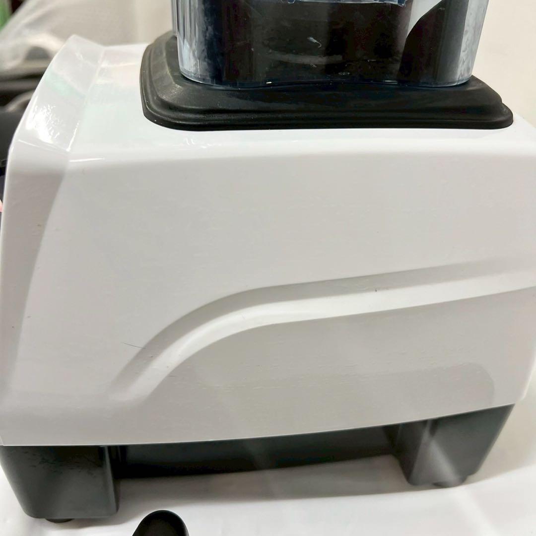 バイタミックス　高性能ブレンダー　vm0202 E320 Vitamix 2L