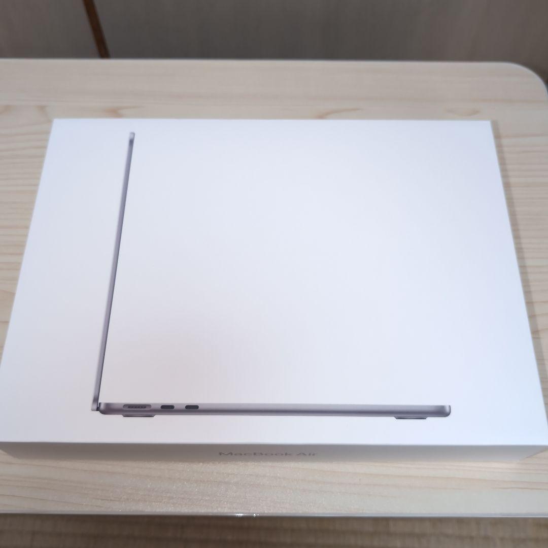 Apple MacBook Air M2 2022 本体　スペースグレイ
