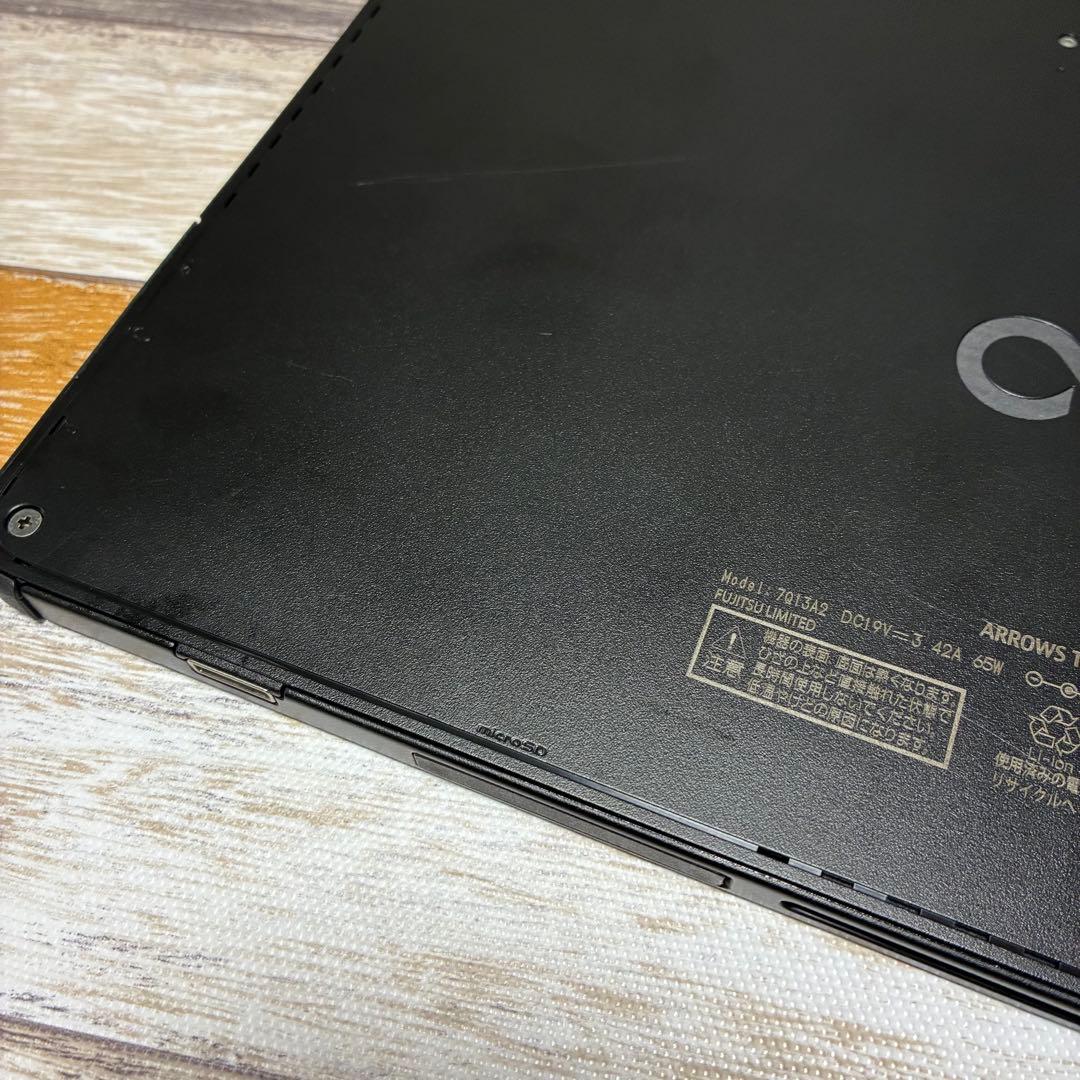 Win11搭載 FUJITSU arrows Q7311/FE キーボード付