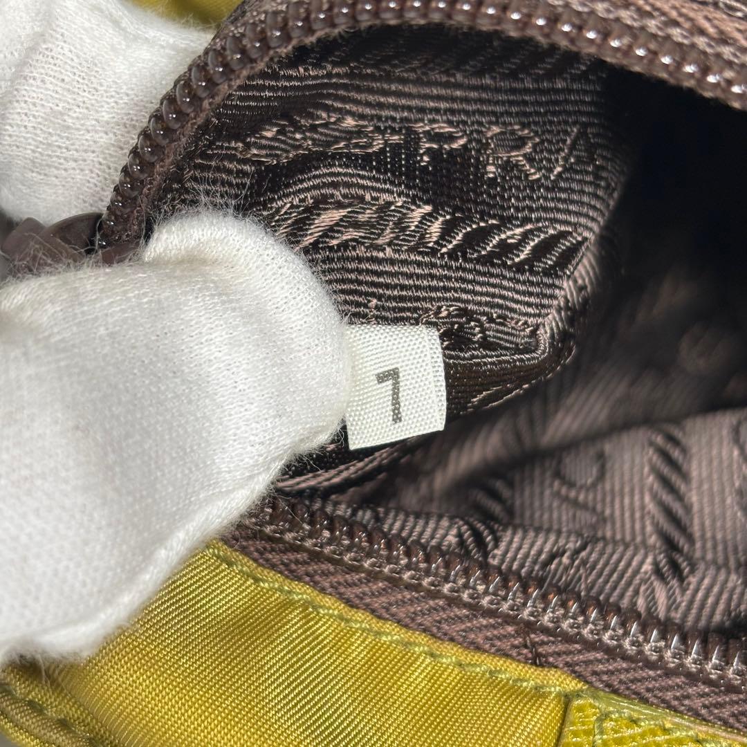 プラダ ショルダーバッグ チェーンショルダー 斜め掛け テスートナイロン