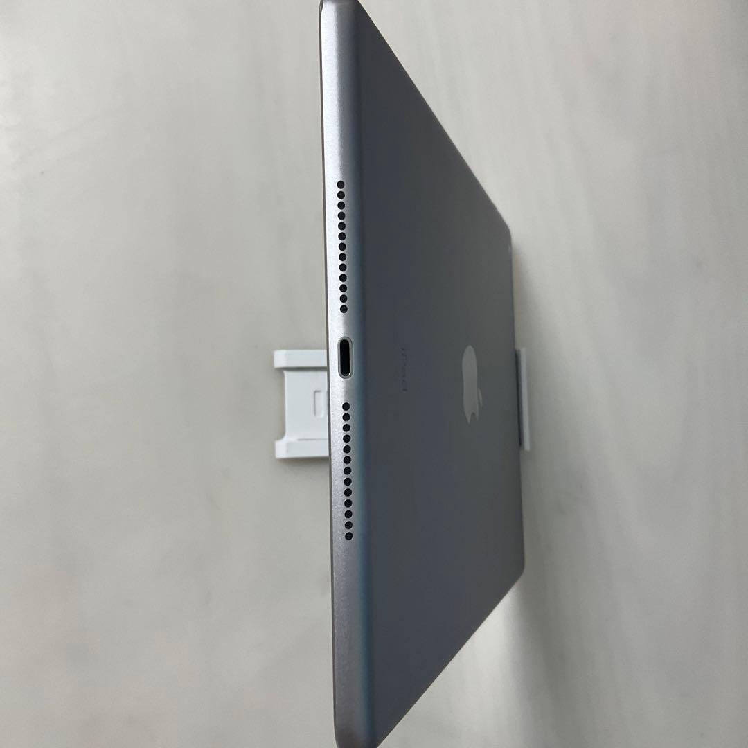 iPad 第6世代　32GB Wi-Fi