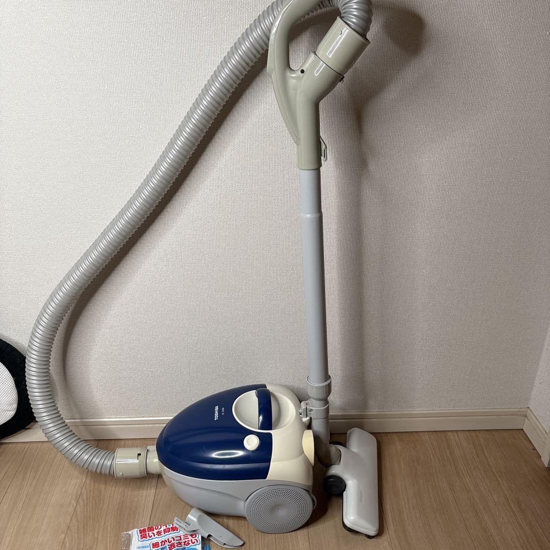 TOSHIBA 紙パック式 掃除機 VC-D50K　2017年製