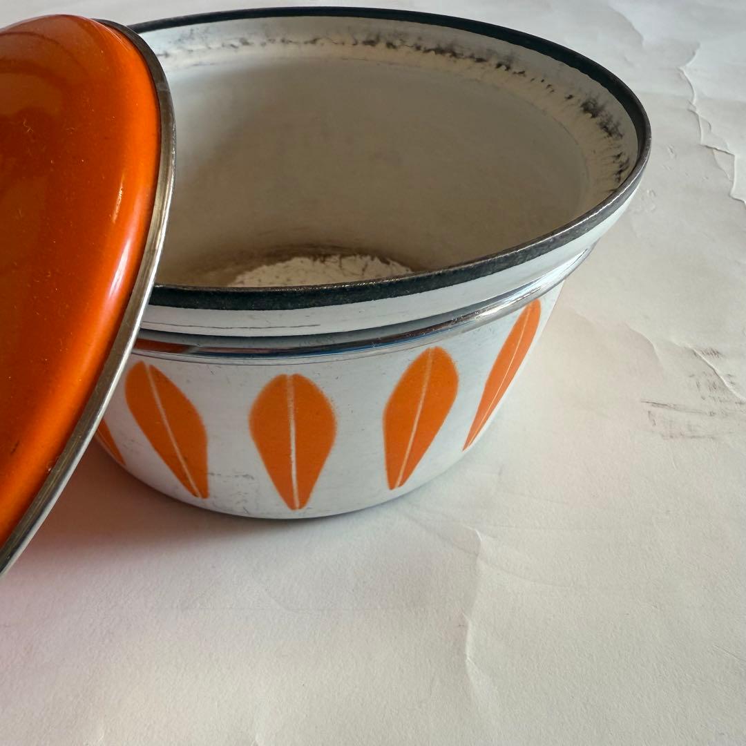 北欧ビンテージ食器　キャサリンホルム　ホーロー　片手鍋　ロータス