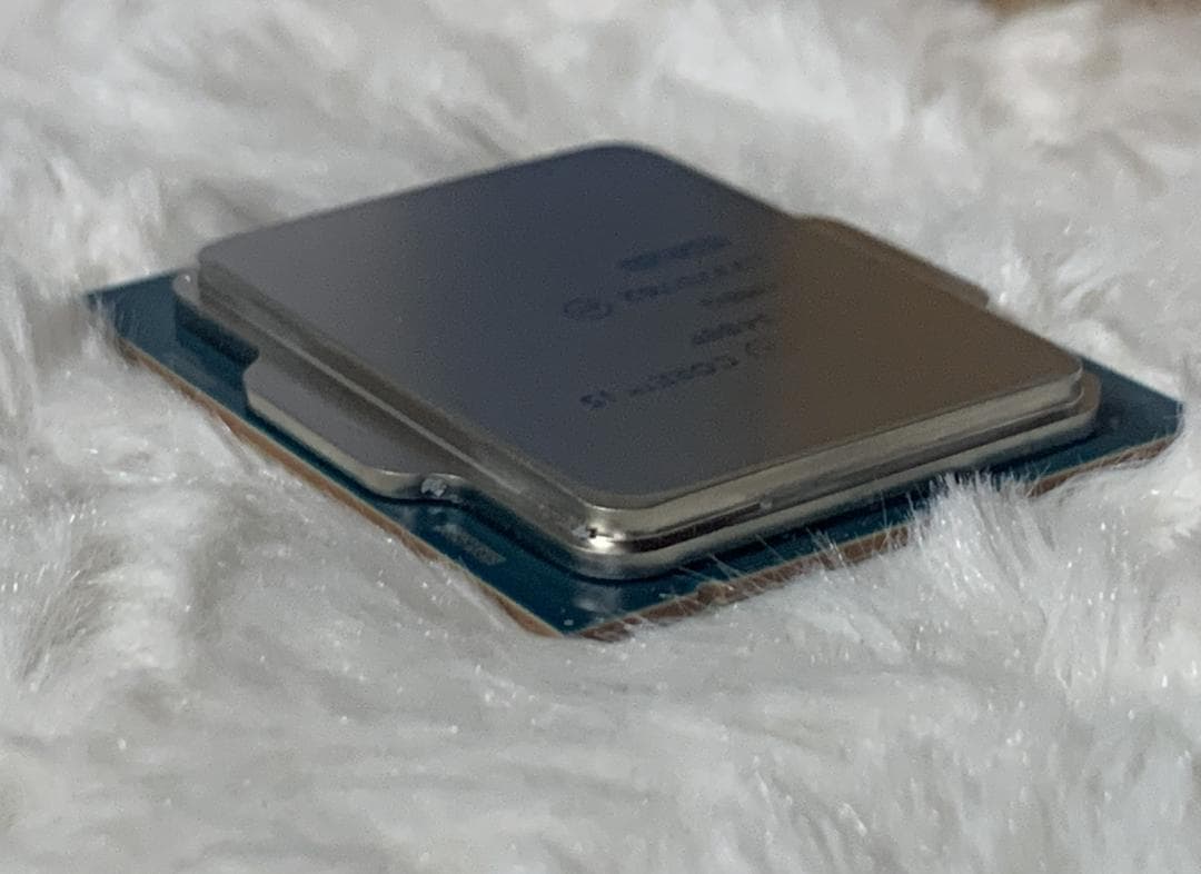 Intel Core i5-13400F 10コア16スレッド最大4.6GHz