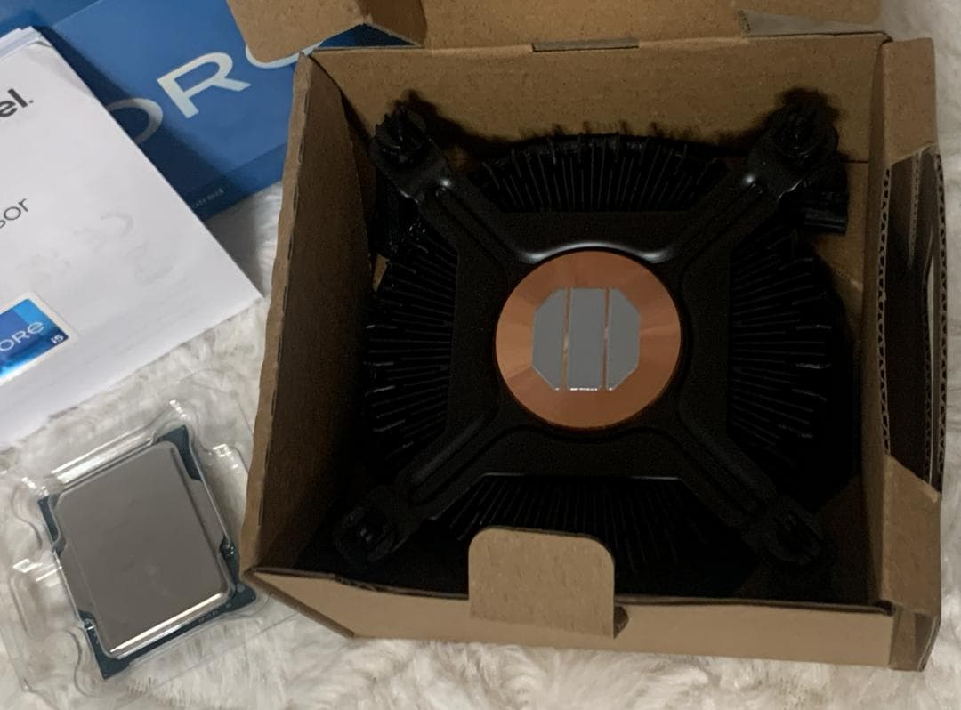 Intel Core i5-13400F 10コア16スレッド最大4.6GHz