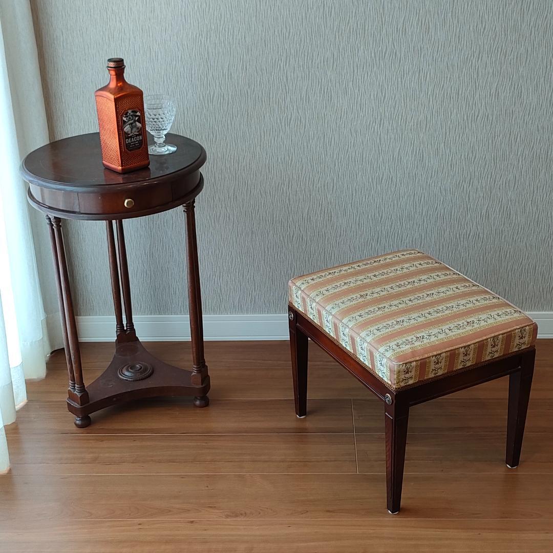 メープル不二屋　スツール　オットマン　ロココ調ファブリック