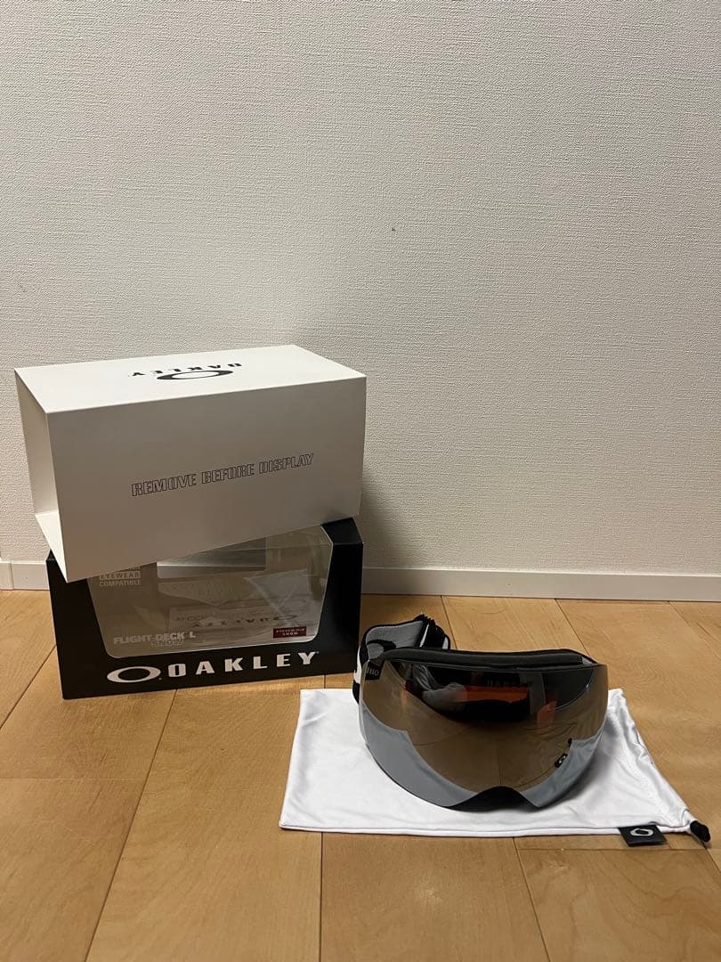 新品　OAKLEY FLIGHT DECK L PRIZM
