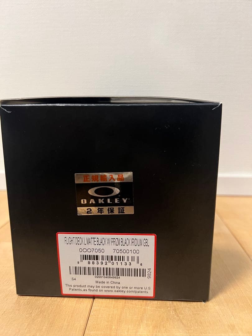 新品　OAKLEY FLIGHT DECK L PRIZM