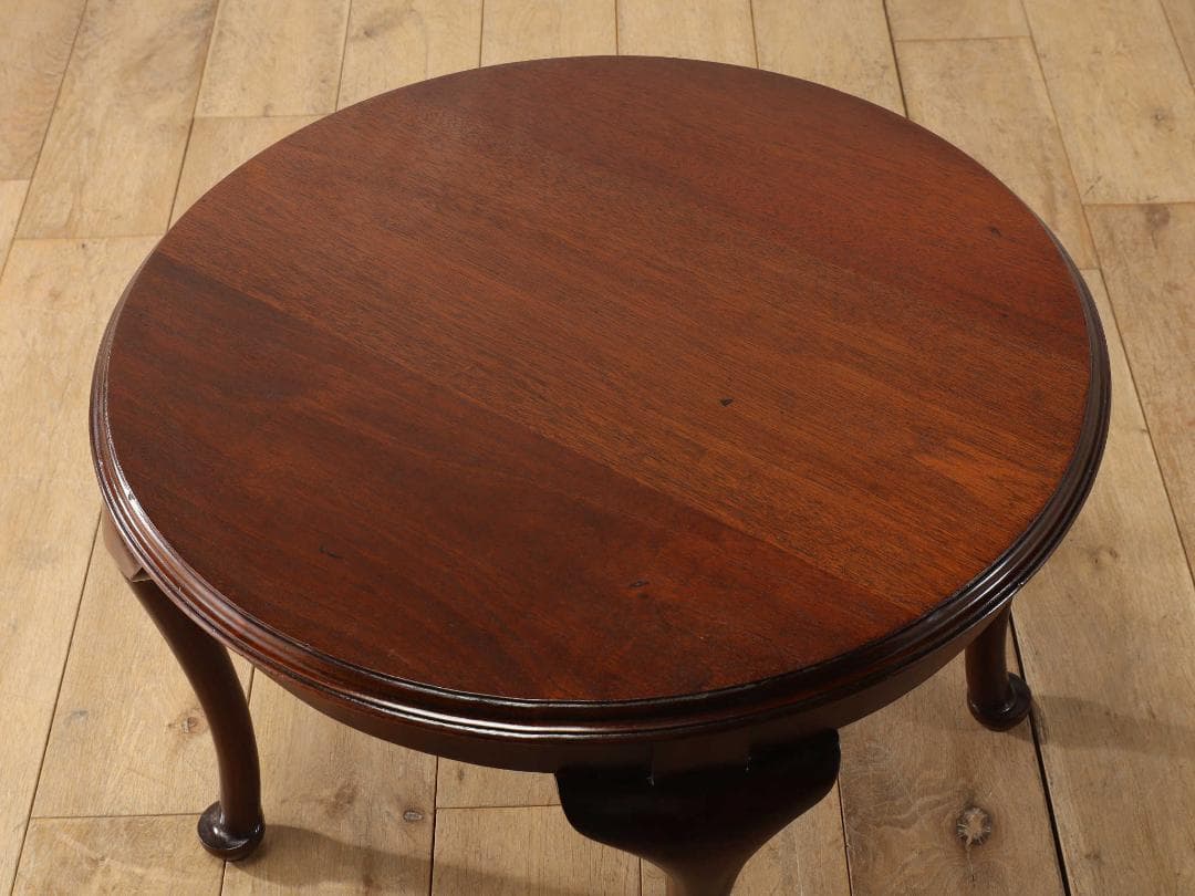 クラシック木製円形テーブル　コーヒーテーブル　ローテーブル　アンティーク　骨董