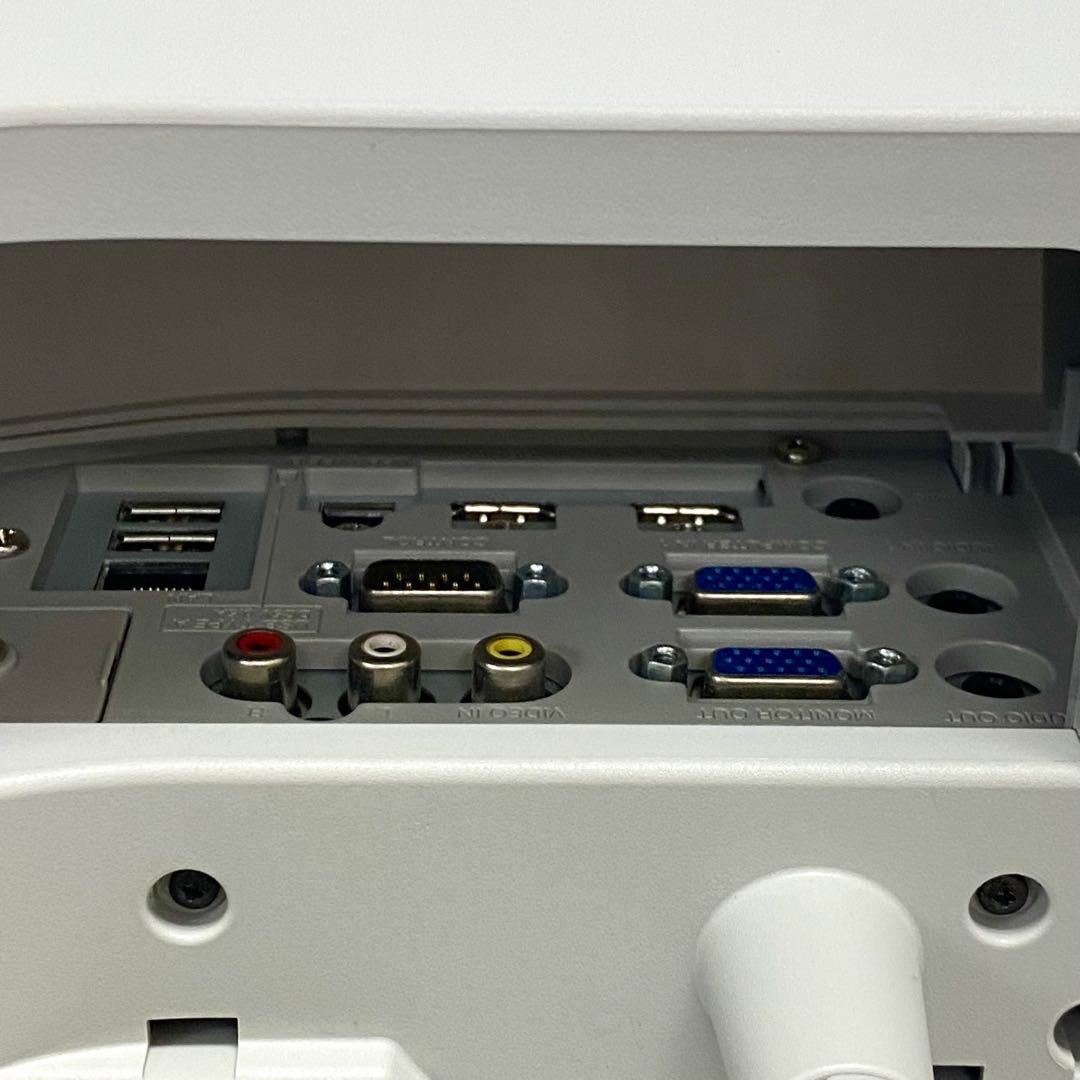 E113 美品 超短焦点プロジェクター HITACHI 日立 CP TW3003