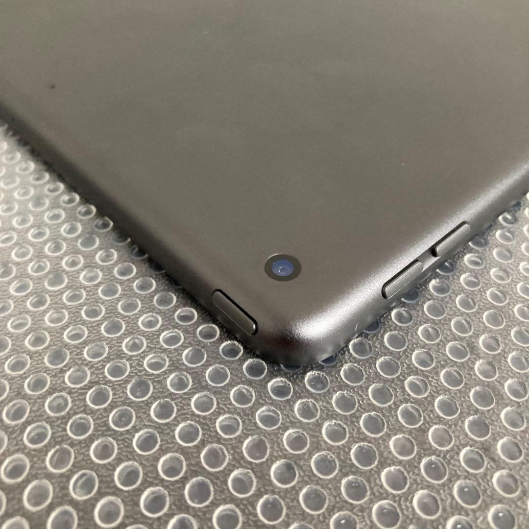 2766【早い者勝ち】iPad8 第8世代 32GB WIFIモデル☆