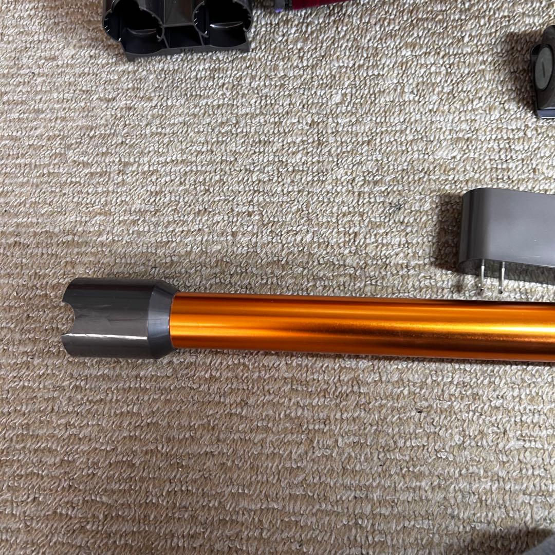 ダイソン dyson cyclone v10 fluffy 分解洗浄済