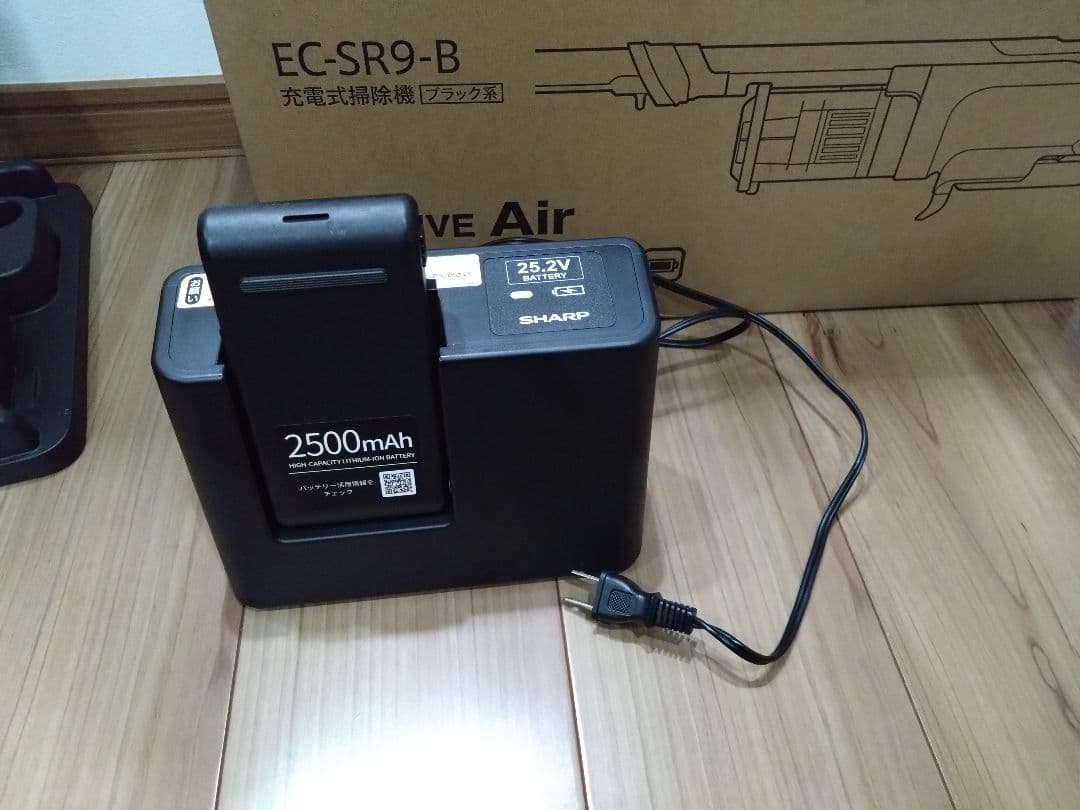 ☆SHARP EC-SR9-B シャープ コードレス掃除機 2024年製☆