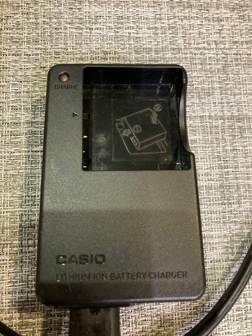 CASIO EXILIM コンパクトデジタルカメラ EX‑Z1050