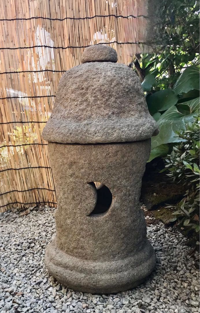 【天然自然石灯篭・置灯篭・オブジェ・庭石・ガーデニング・造園】箱庭水石飾り石