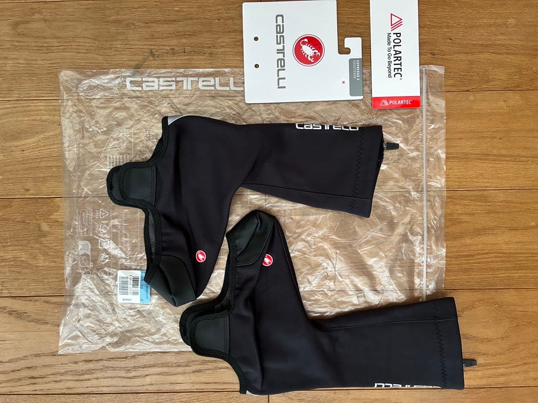 【新品】Castelli ブラック シューズカバーPolartec® Mサイズ
