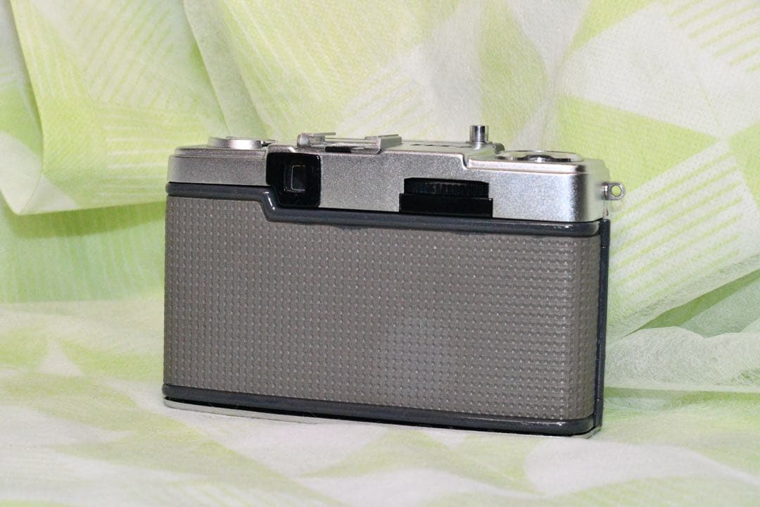 《動作品》OLYMPUS-PEN EES-2 a360