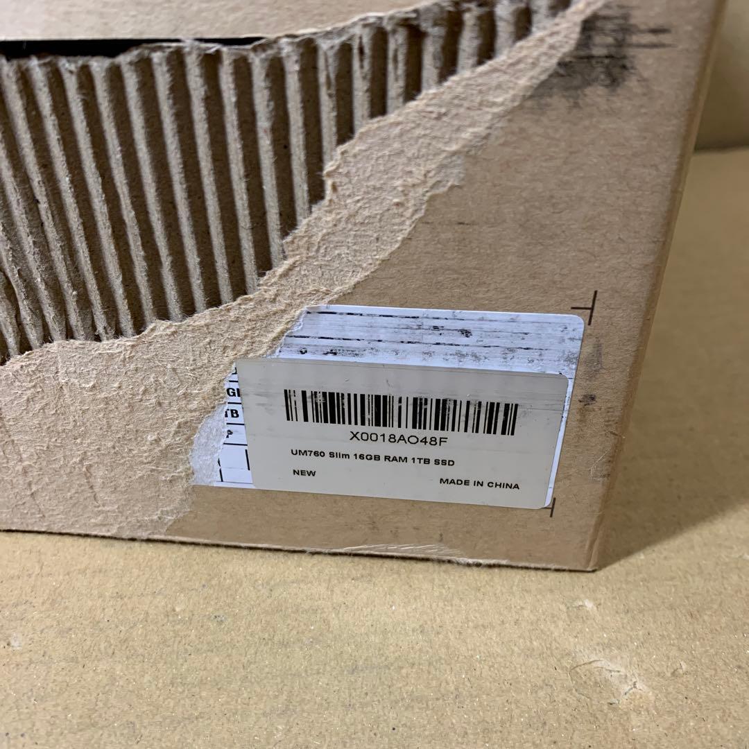 新品MINIS FORUM　UM760Slim　AMD Ryzen 5　ミニPC