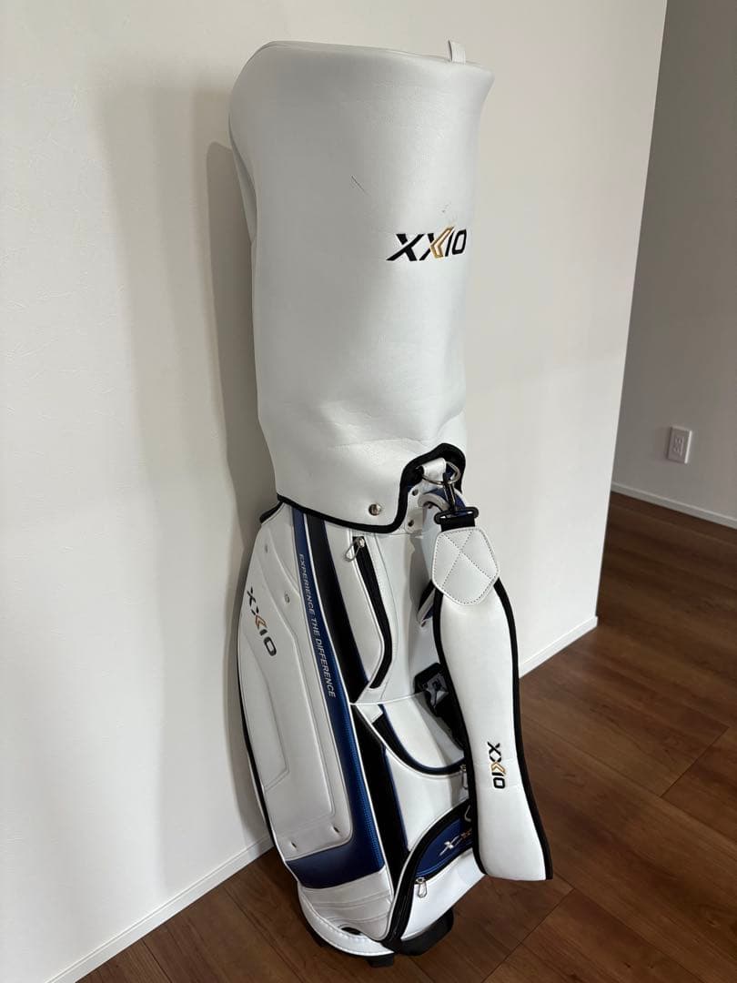 XXIO キャディバッグ ホワイト