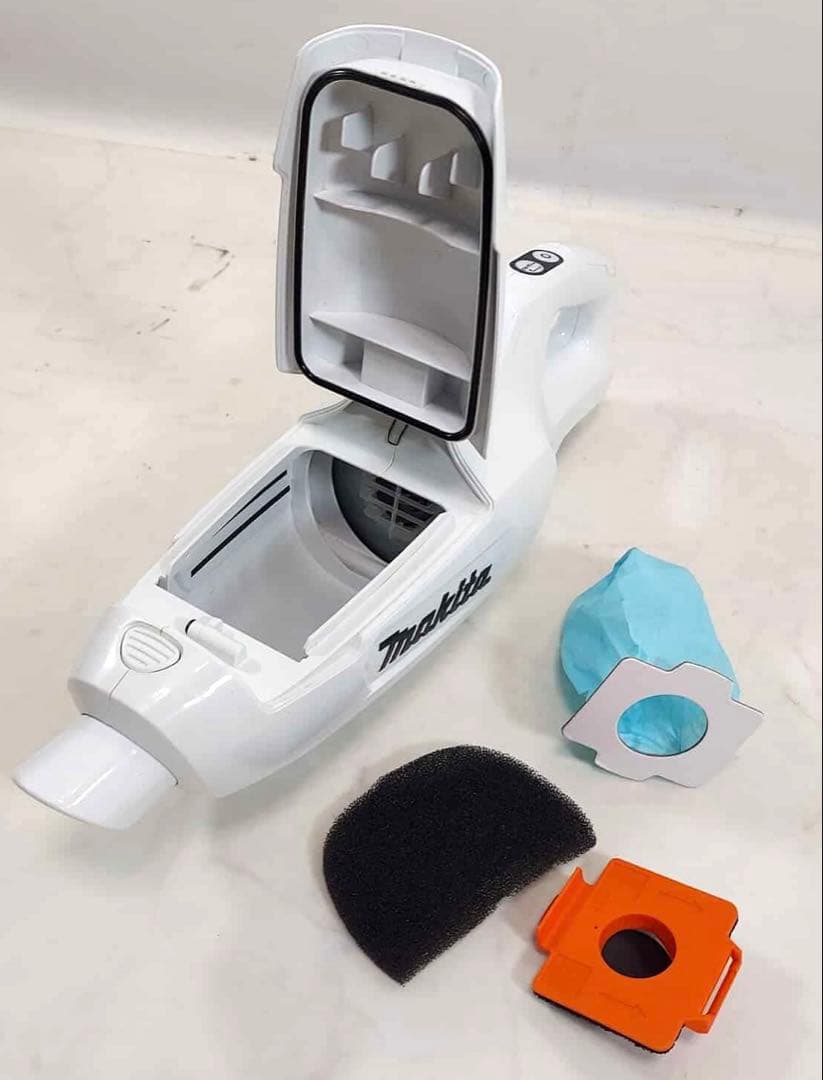 マキタ 充電式クリーナー CL107FD