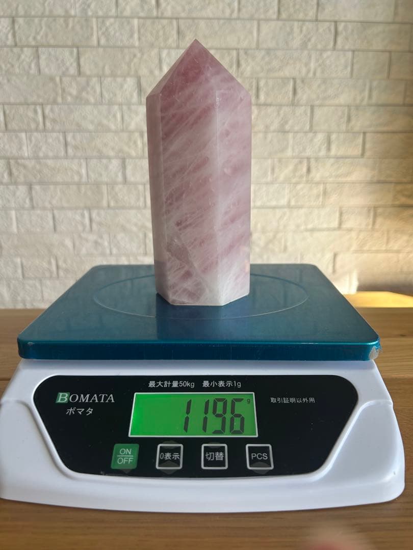 ローズクォーツ　ポイント　六角柱　約1.2キロ