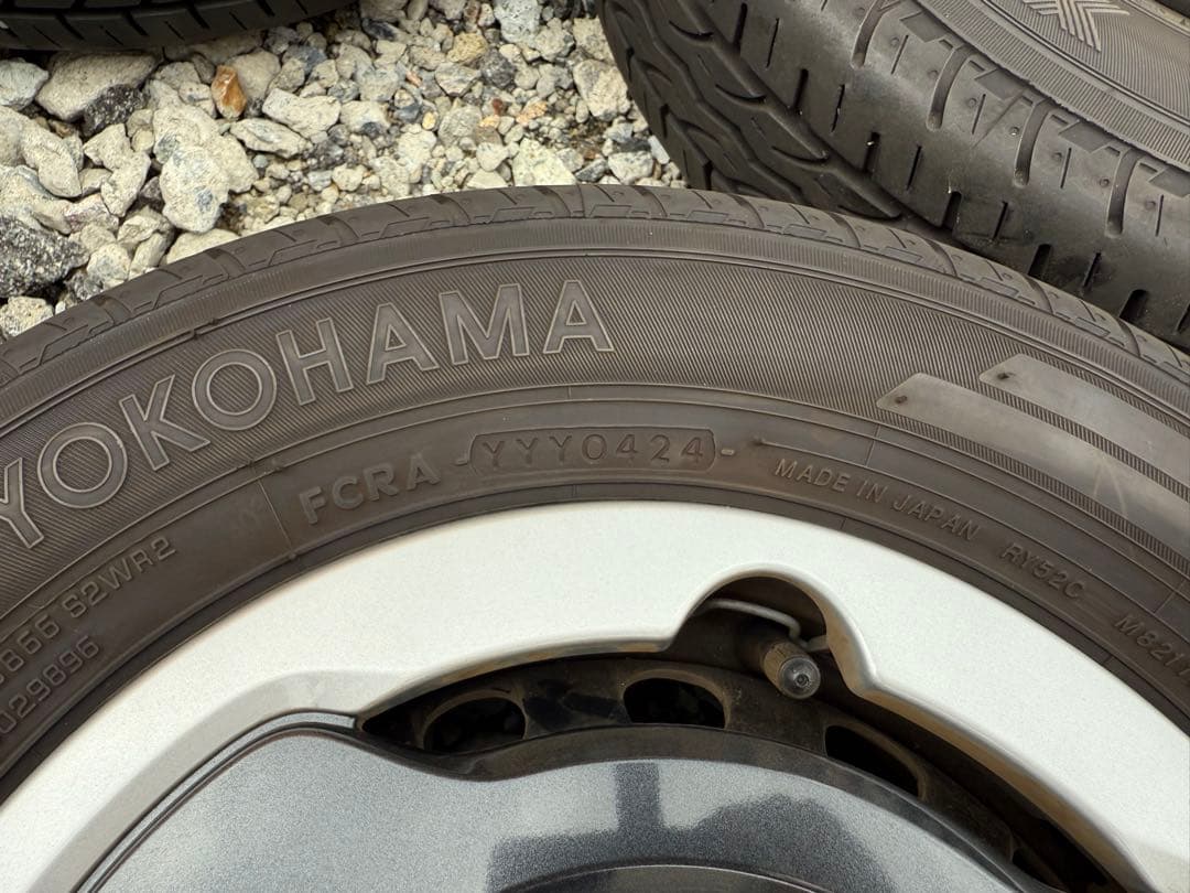 Ｎ－ＶＡＮ　ターボ用純正ホイール、タイヤ4本セット　ホイールキャップ付