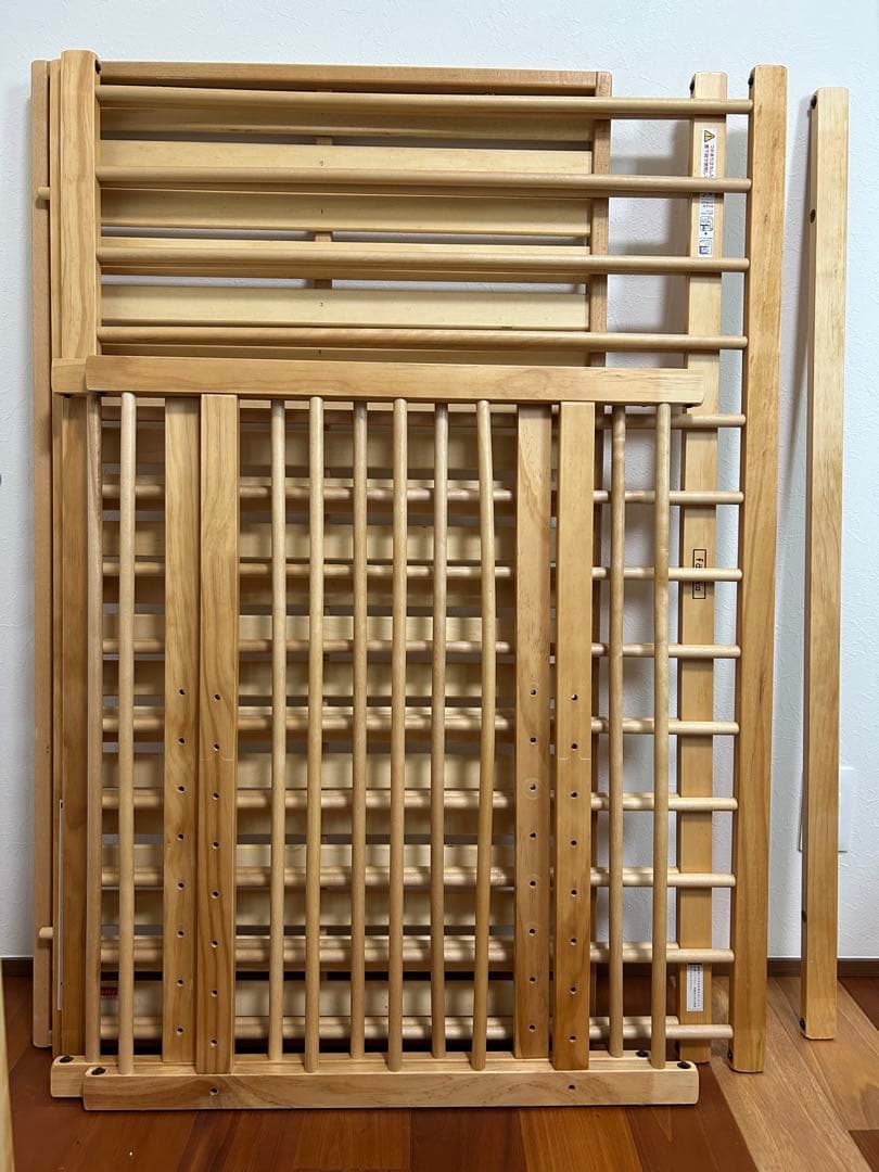 ファルスカベッドサイドベッド03 ナチュラル125長さ x 75幅 x 90高さ