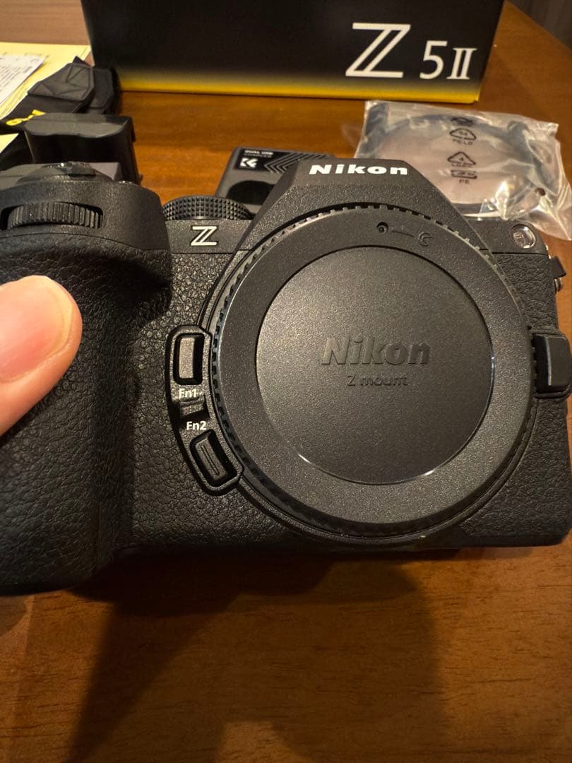 NIKON z5ii 美品 ボディーおまけ付き シャッター回数2099回
