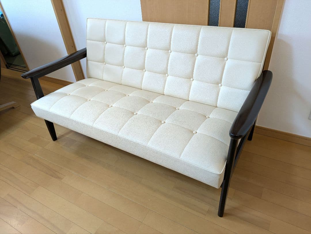 【KP】カリモク60 Kチェア 2シーター アイボリー