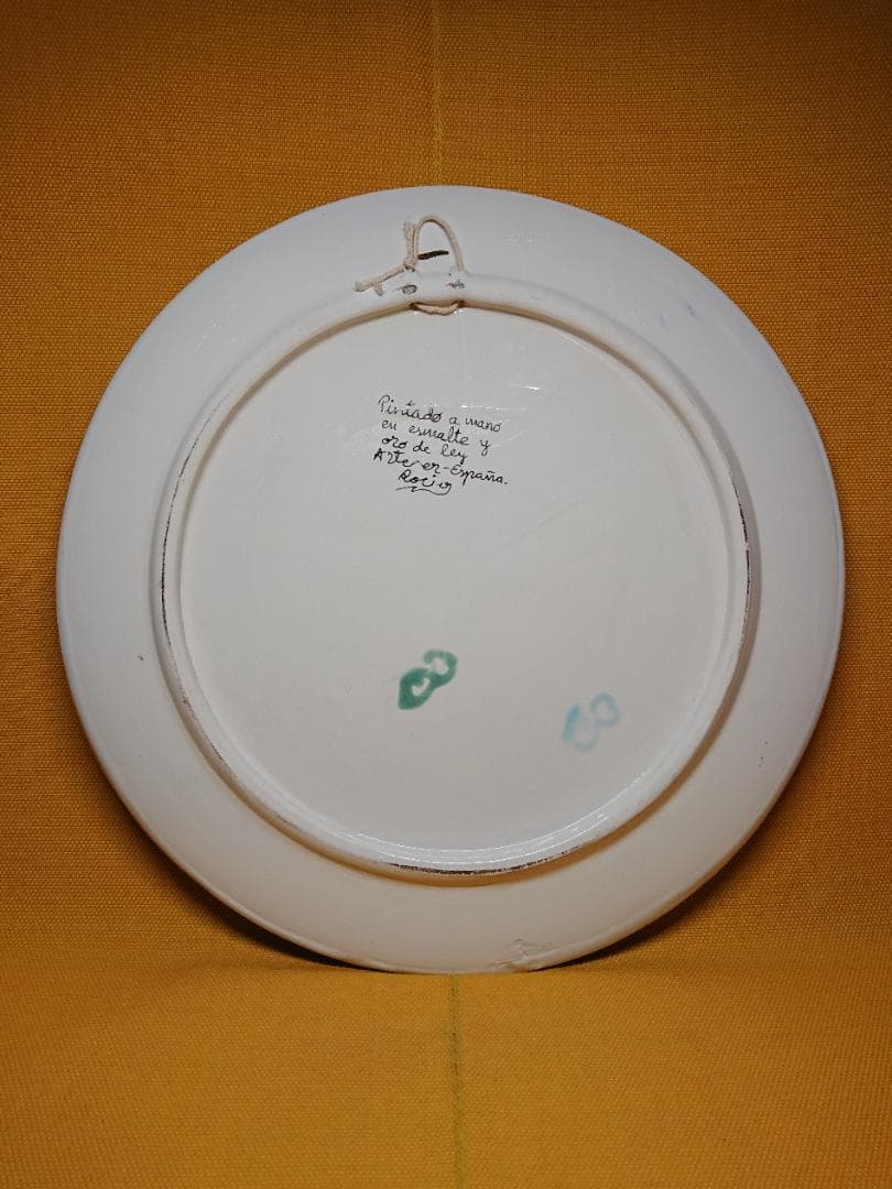 【美品】飾り皿　金彩　ヨーロッパ　置物　インテリア　工芸品　美術品　A2566