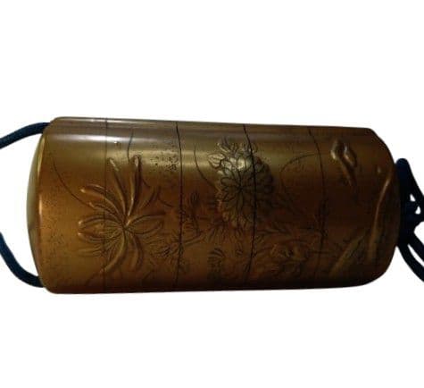 江戸時代 金蒔絵 印籠 「秋の草花図」