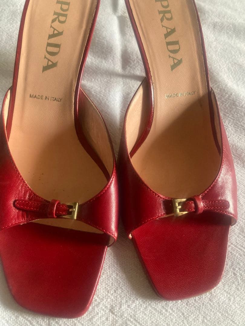 PRADA プラダ　レッド ミュール 高ヒール オープントゥ