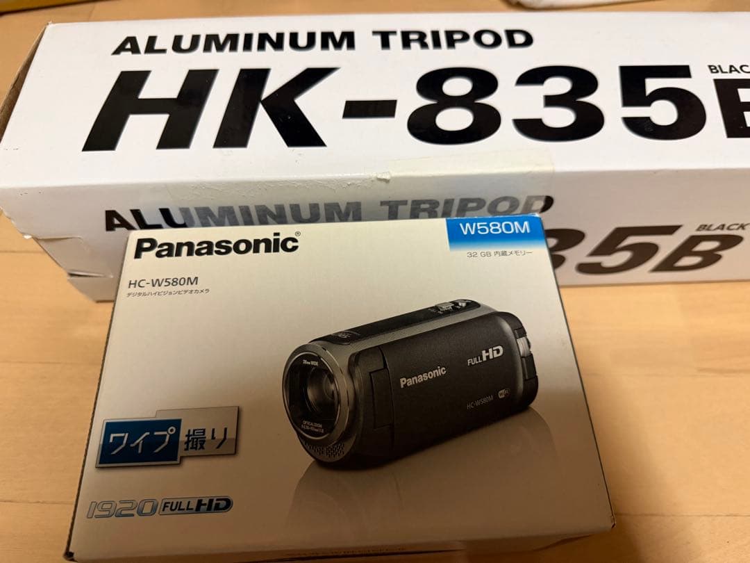 【大幅値下げ中】パナソニック　ハンディカムHC-W580M 三脚SDカードセット