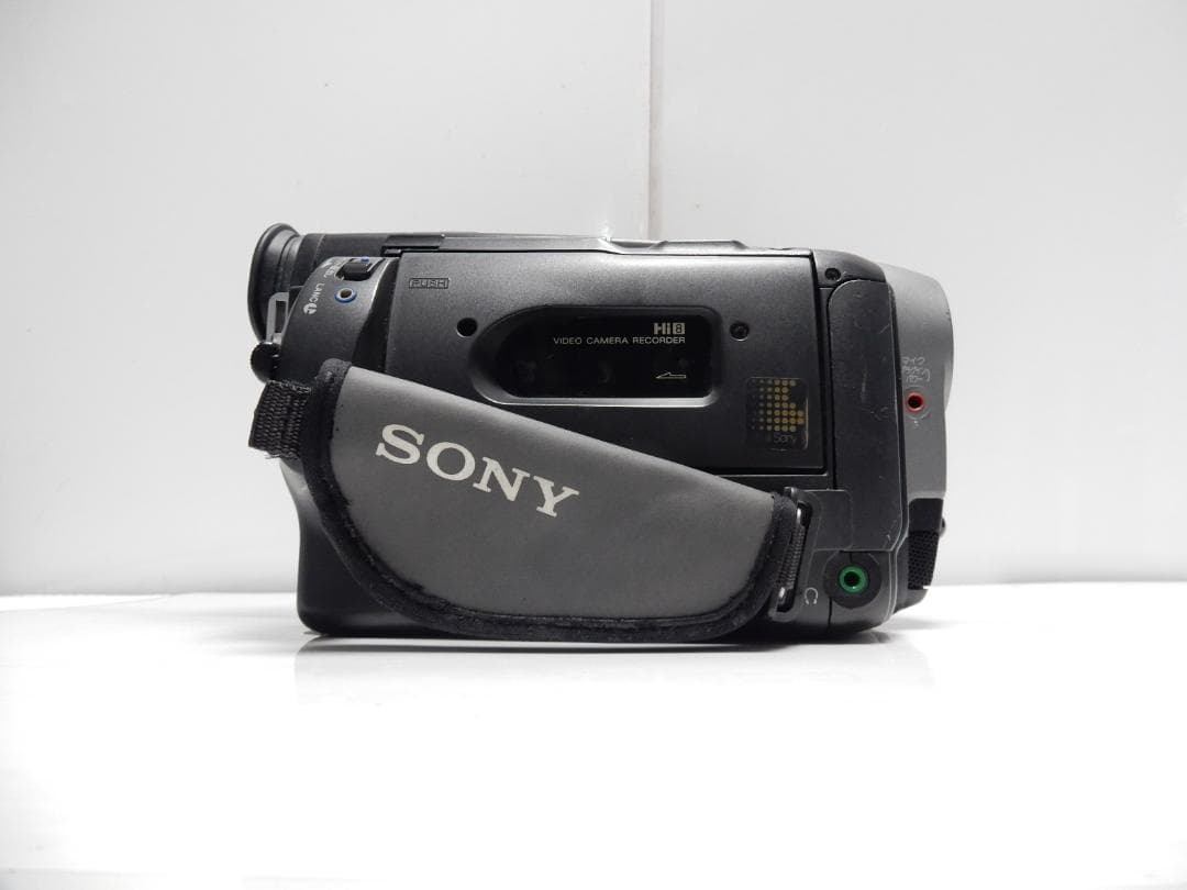 希少　大人気　訳有動作品　SONY　CCD-TRV92　ビデオカメラ8mmテープ