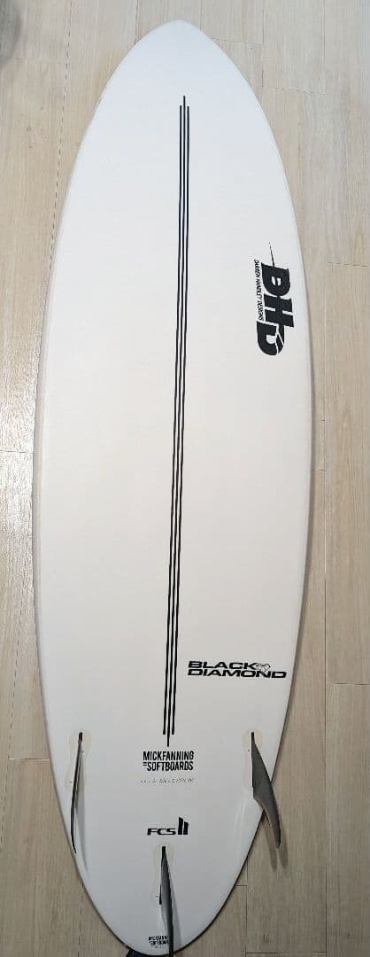 人気シリーズ★Mick Fanning Softboards（ミッドレングス）