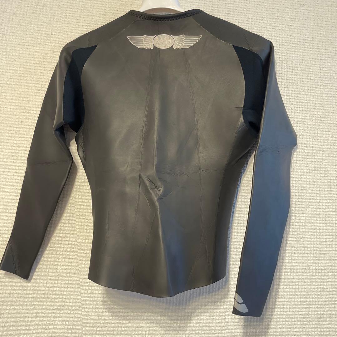 RASH 黒フルジップ タッパー　Lサイズ